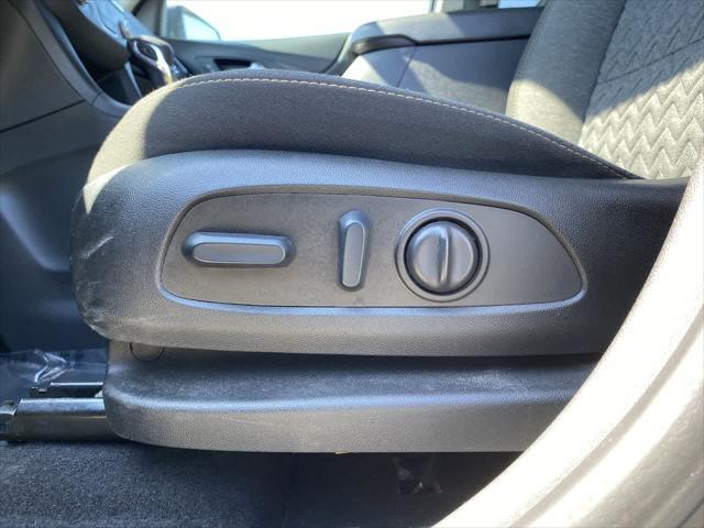 used 2022 Chevrolet Equinox car, priced at $22,990