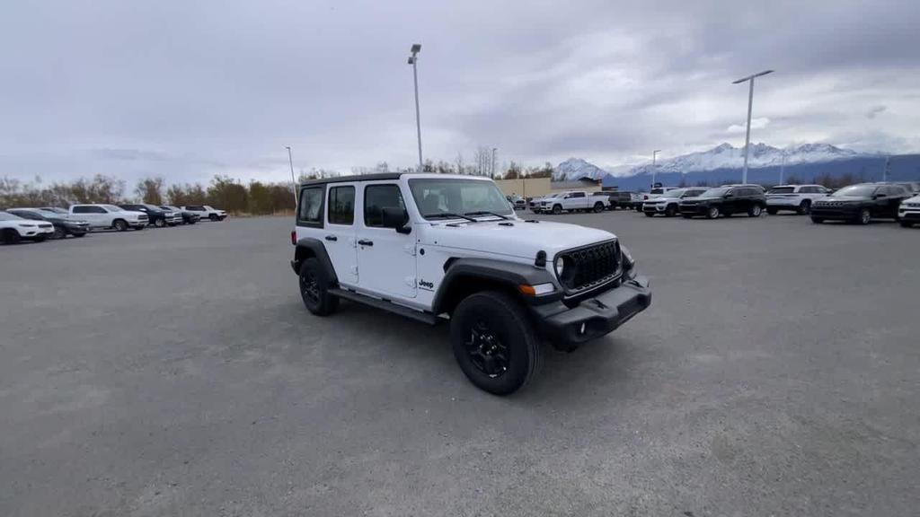 new 2025 Jeep Wrangler car, priced at $36,702