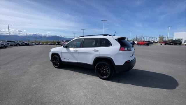 used 2023 Jeep Cherokee car, priced at $24,290