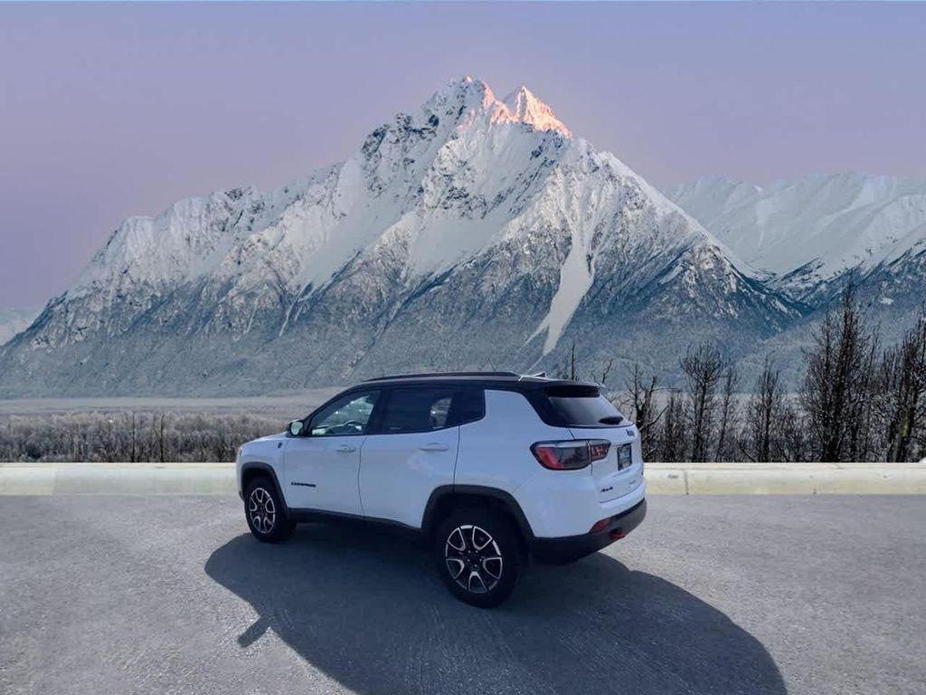 used 2024 Jeep Compass car, priced at $24,990