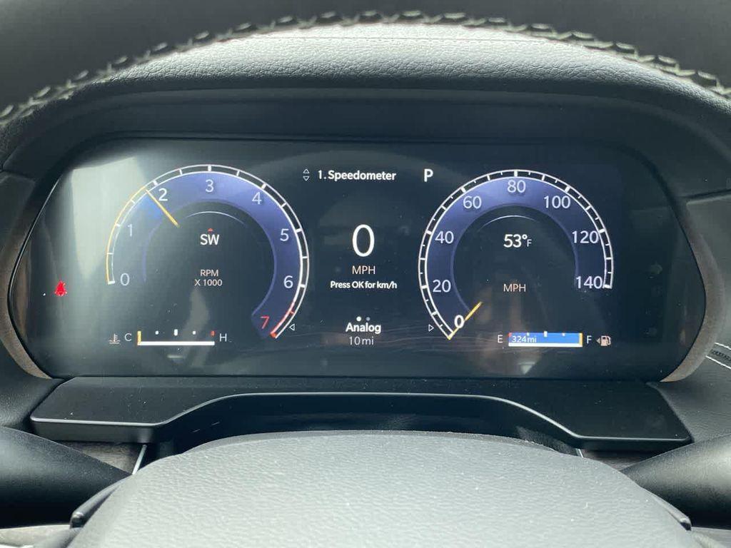 new 2025 Jeep Grand Cherokee car, priced at $46,994
