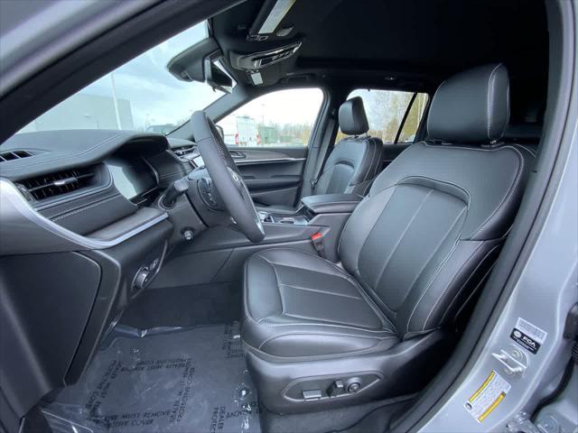 new 2025 Jeep Grand Cherokee car, priced at $50,848