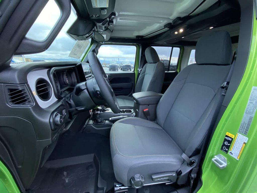 new 2026 Jeep Wrangler car, priced at $53,437