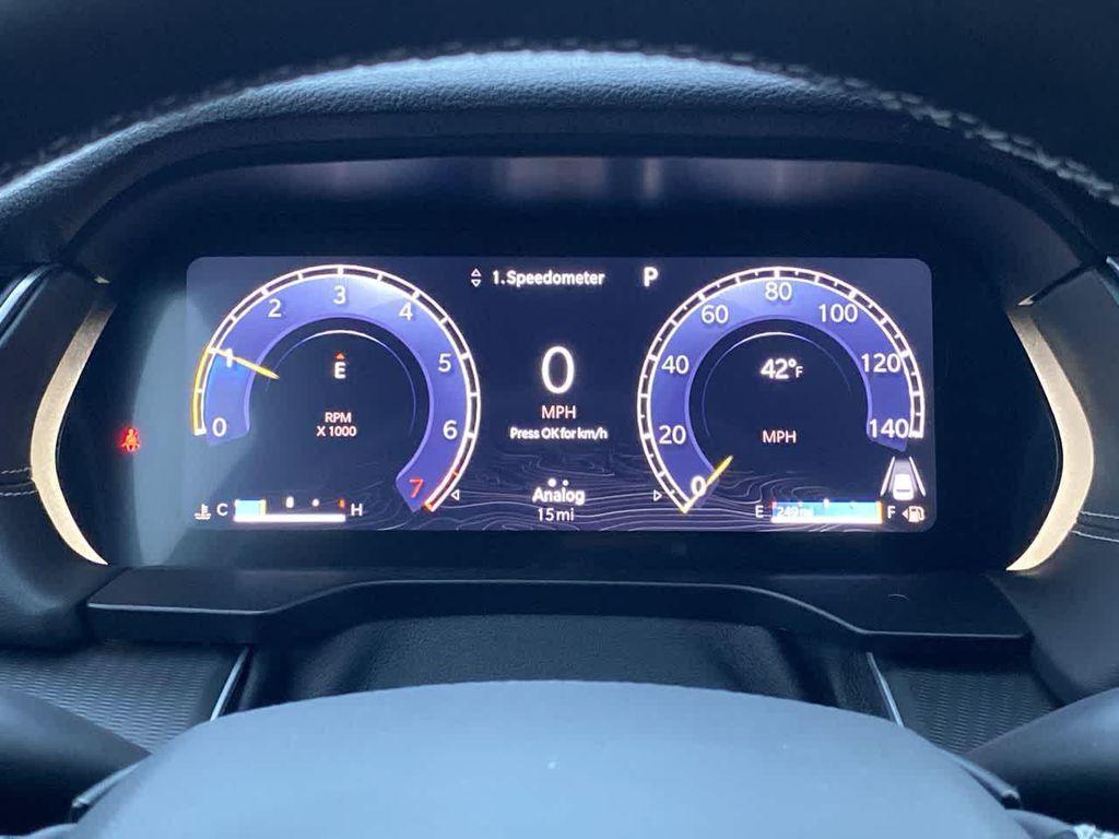 new 2025 Jeep Grand Cherokee car, priced at $44,181