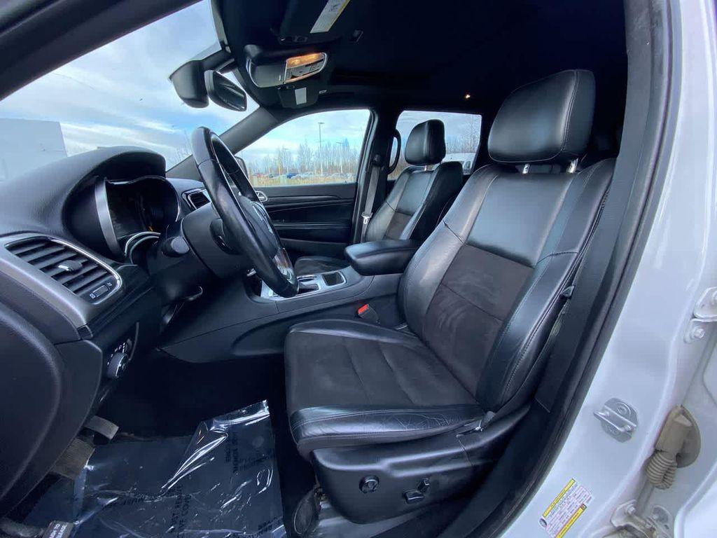 used 2020 Jeep Grand Cherokee car, priced at $23,990