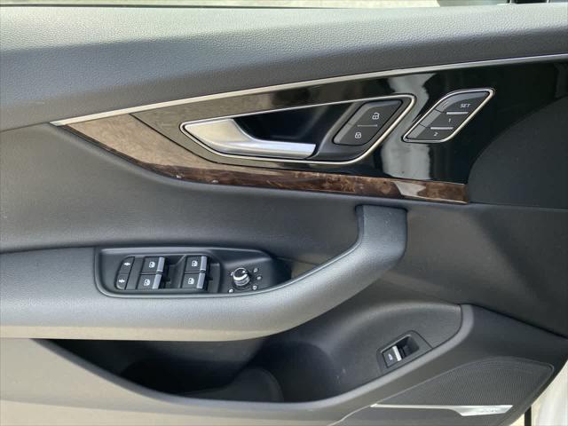 used 2019 Audi Q7 car, priced at $25,490