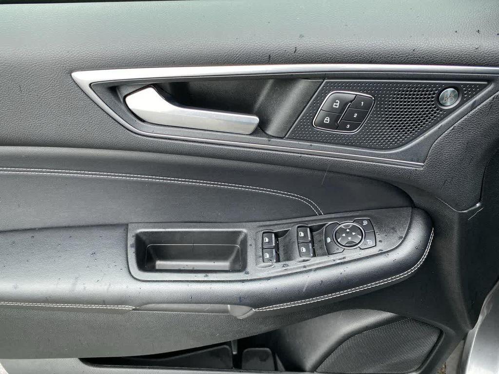used 2022 Ford Edge car, priced at $23,990
