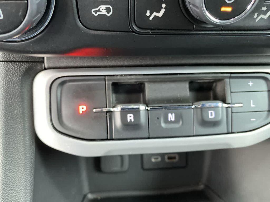 used 2023 GMC Acadia car, priced at $27,490