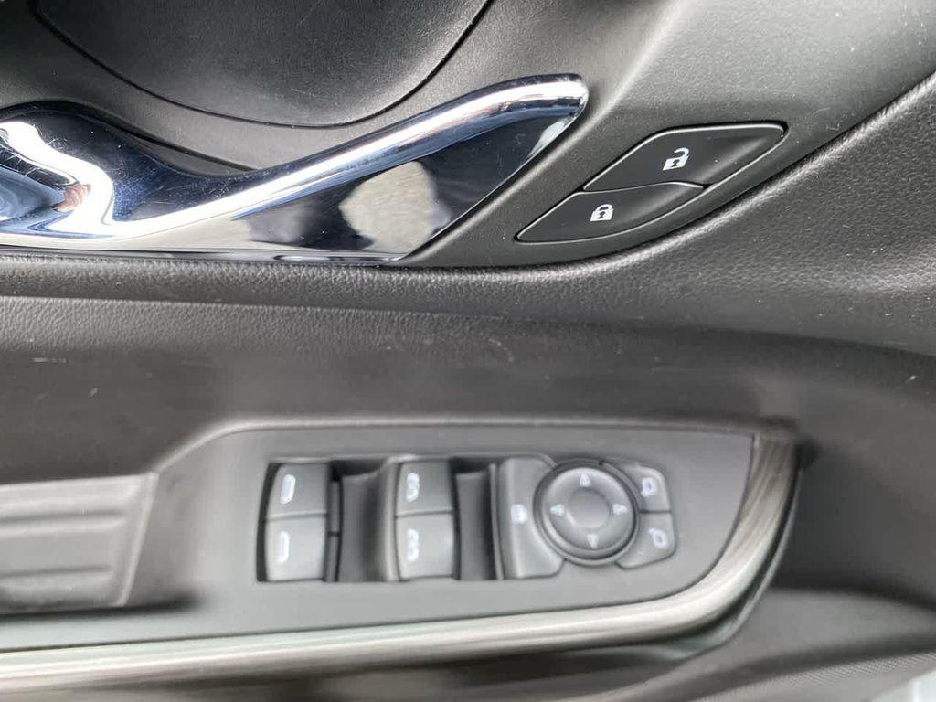 used 2023 GMC Acadia car, priced at $27,490