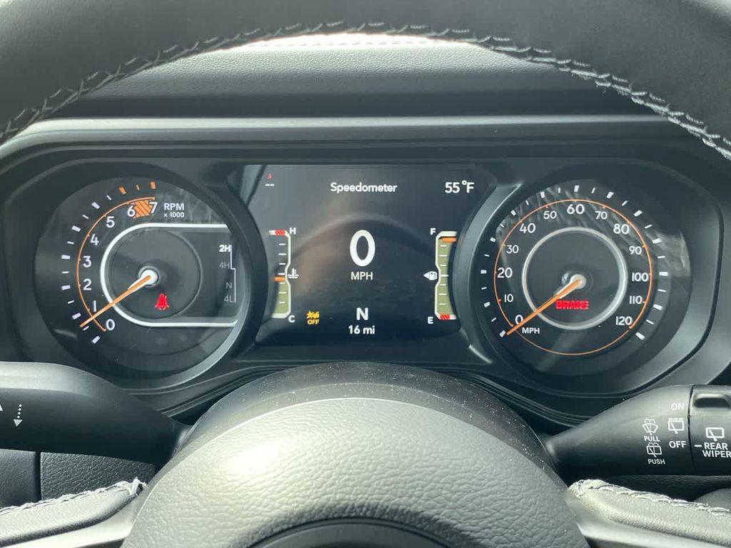 new 2025 Jeep Wrangler car, priced at $60,627