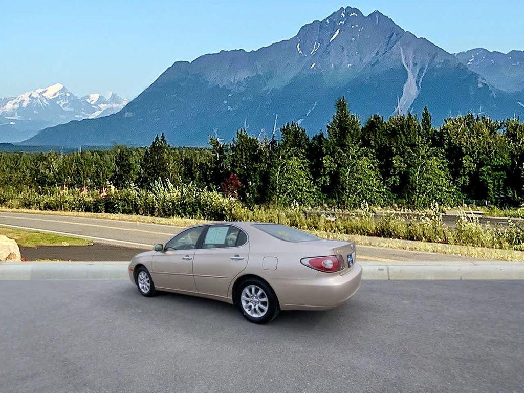 used 2004 Lexus ES 330 car, priced at $9,490