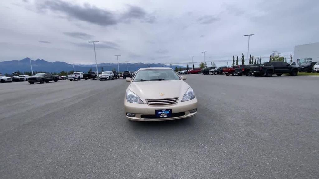 used 2004 Lexus ES 330 car, priced at $9,490