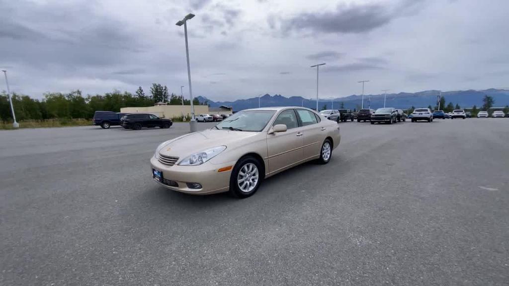 used 2004 Lexus ES 330 car, priced at $9,490