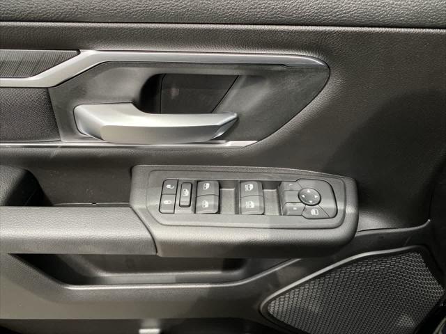 new 2025 Ram 1500 car, priced at $51,051