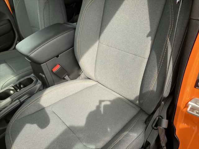 new 2025 Jeep Wrangler car, priced at $51,960
