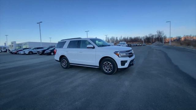 used 2022 Ford Expedition car, priced at $43,490