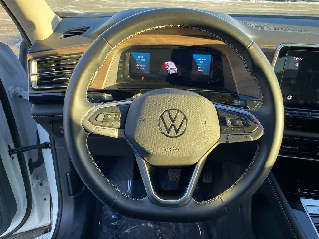 used 2024 Volkswagen Atlas car, priced at $31,990