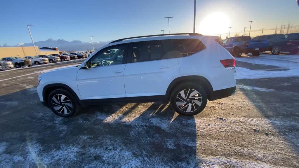 used 2024 Volkswagen Atlas car, priced at $31,990
