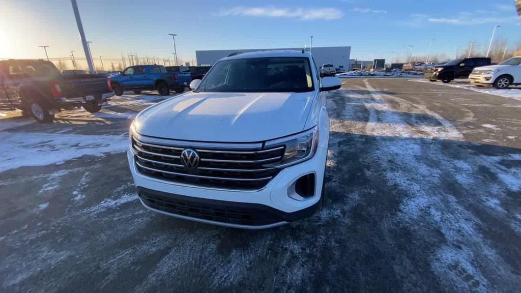 used 2024 Volkswagen Atlas car, priced at $31,990