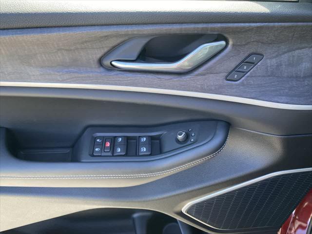 new 2025 Jeep Grand Cherokee car, priced at $49,582