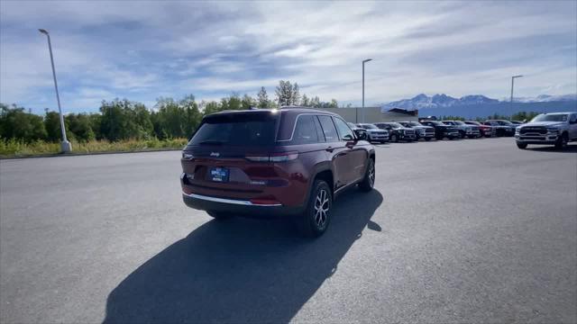 new 2025 Jeep Grand Cherokee car, priced at $49,582