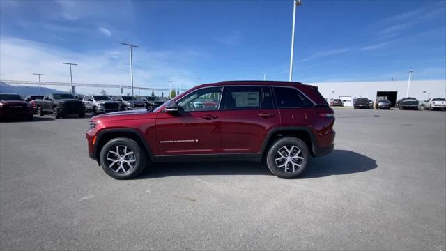 new 2025 Jeep Grand Cherokee car, priced at $49,582