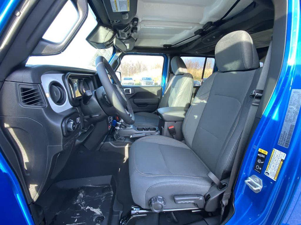 new 2026 Jeep Wrangler car, priced at $53,437