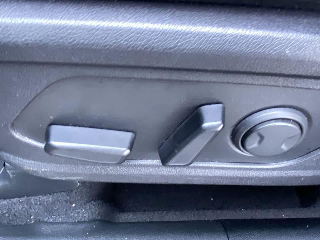 used 2024 Kia Sorento car, priced at $30,490