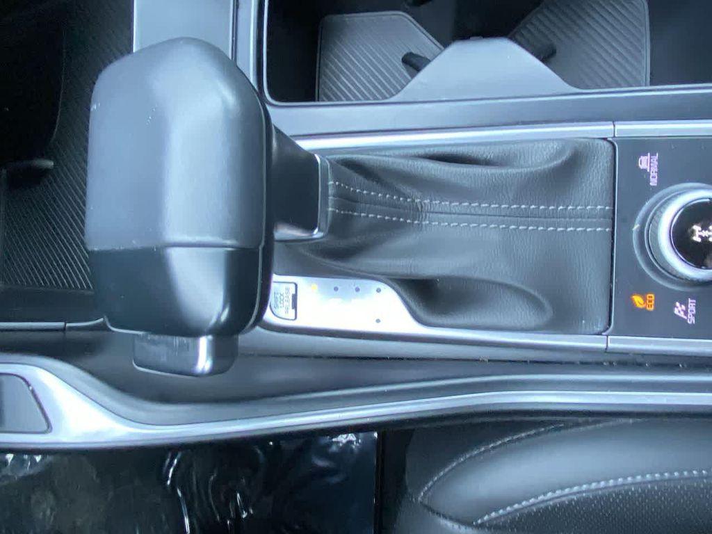 used 2024 Kia Sorento car, priced at $30,490