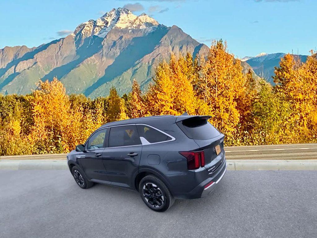 used 2024 Kia Sorento car, priced at $30,490