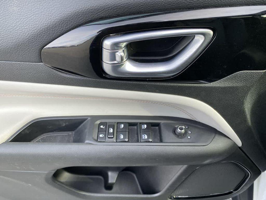 used 2024 Jeep Compass car, priced at $27,990