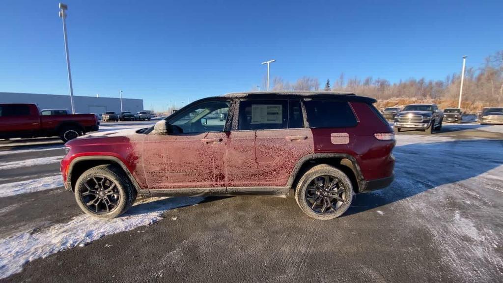 new 2025 Jeep Grand Cherokee L car, priced at $53,330