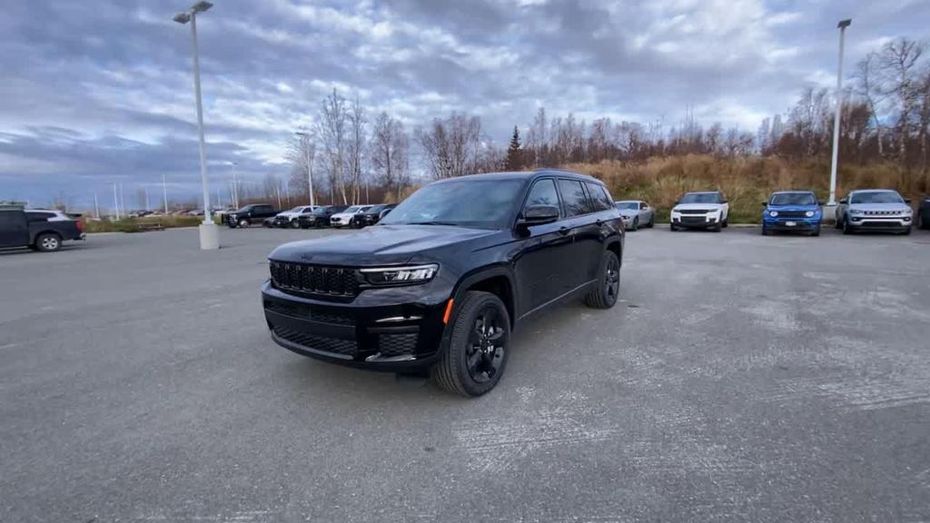 new 2025 Jeep Grand Cherokee L car, priced at $46,427