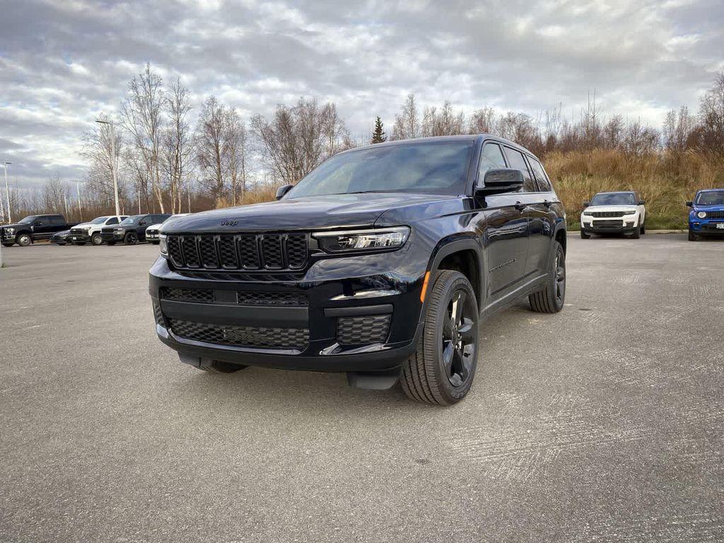 new 2025 Jeep Grand Cherokee L car, priced at $46,427