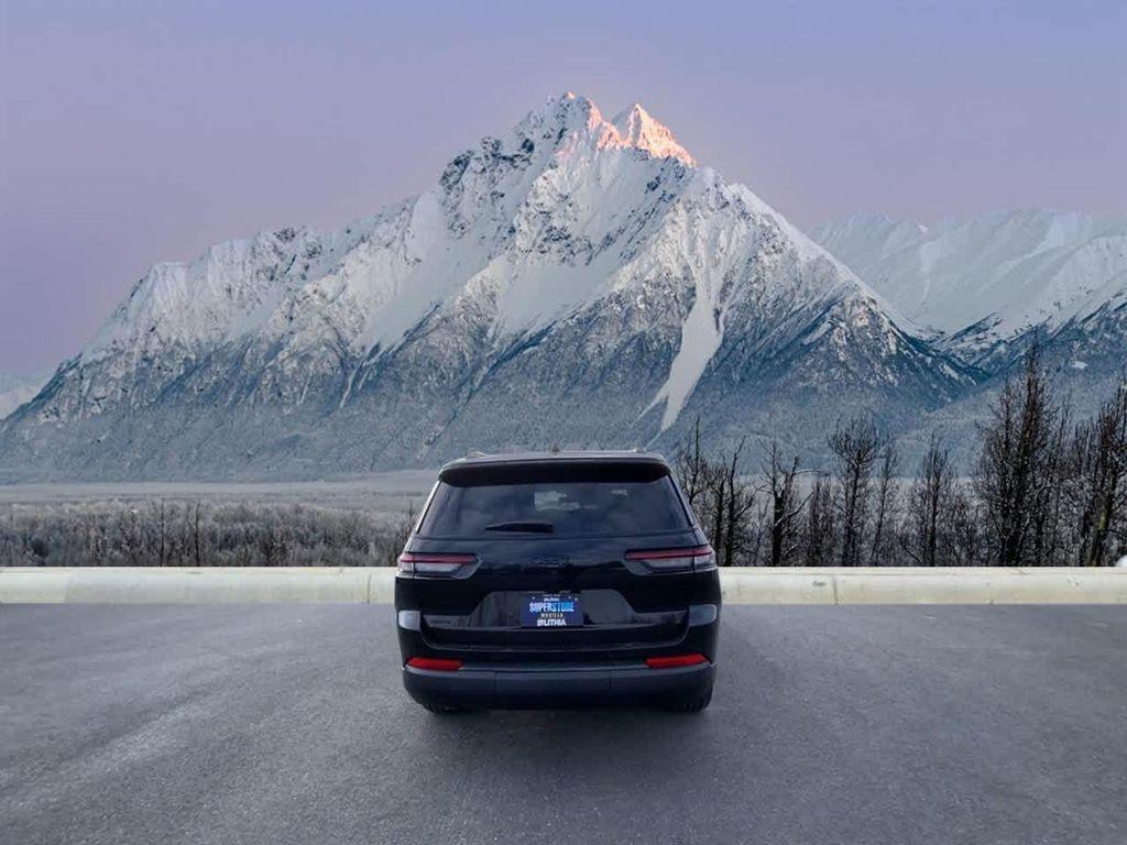 new 2025 Jeep Grand Cherokee L car, priced at $46,427