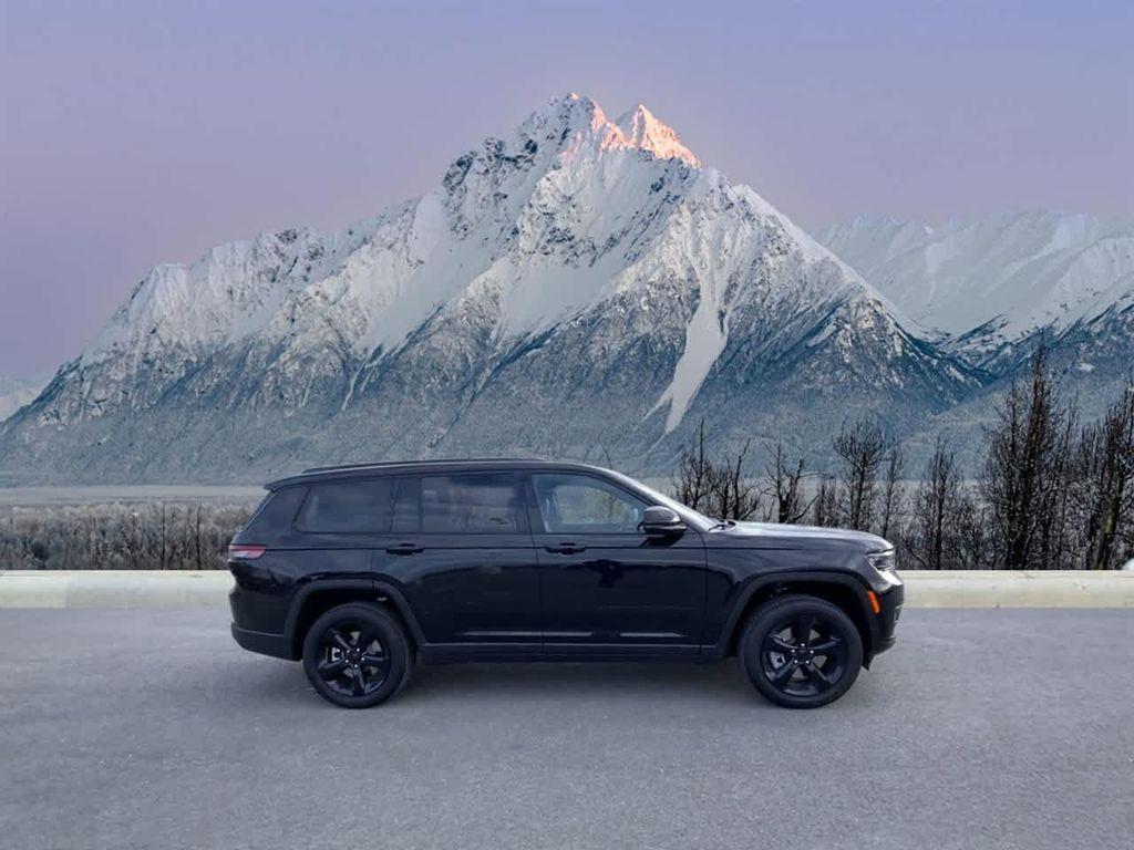 new 2025 Jeep Grand Cherokee L car, priced at $46,427