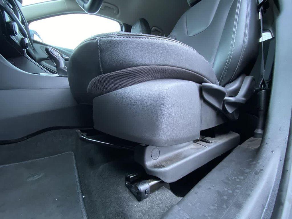 used 2024 Buick Encore GX car, priced at $23,490