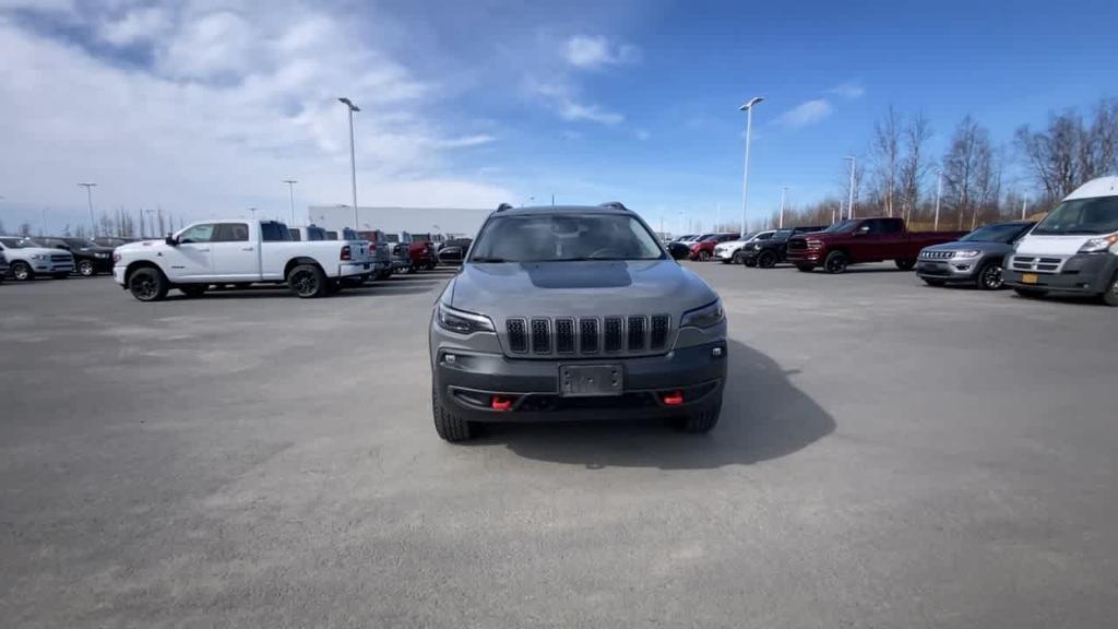 used 2022 Jeep Cherokee car, priced at $28,290