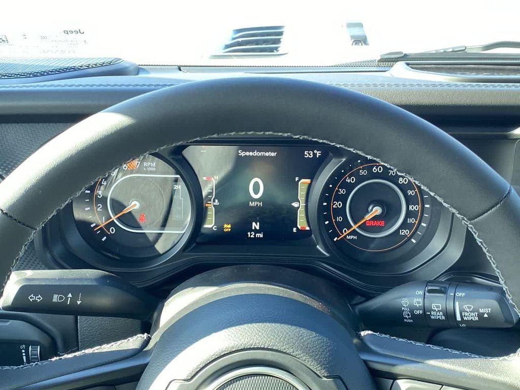 new 2025 Jeep Wrangler car, priced at $60,091