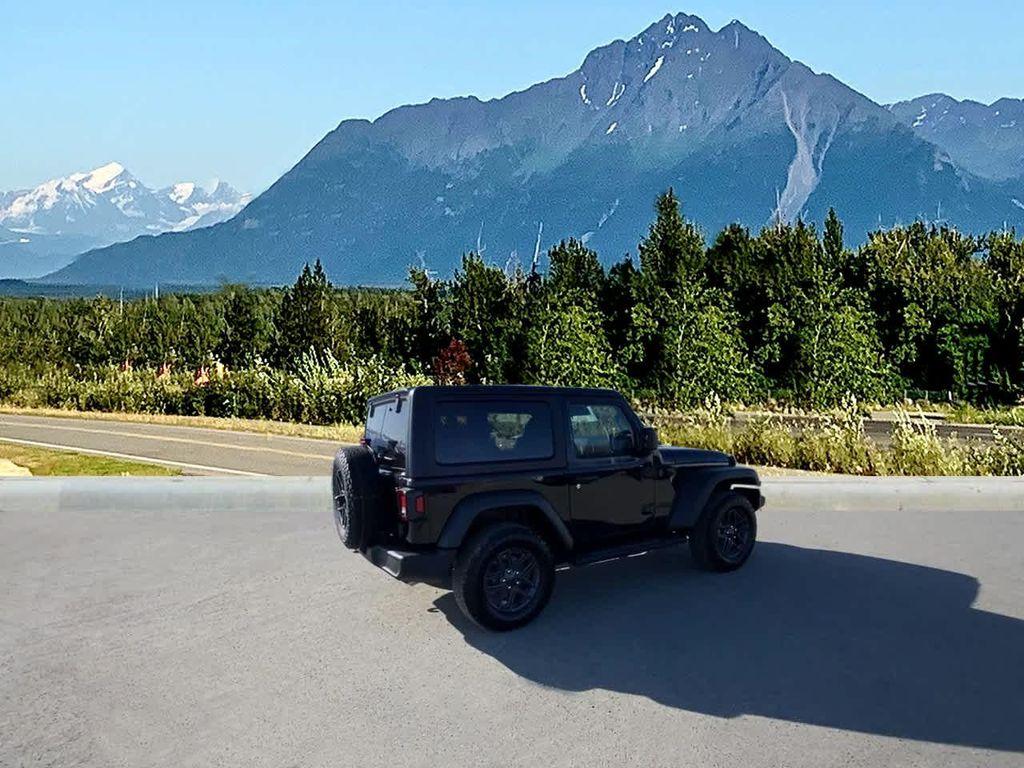 new 2025 Jeep Wrangler car, priced at $42,931