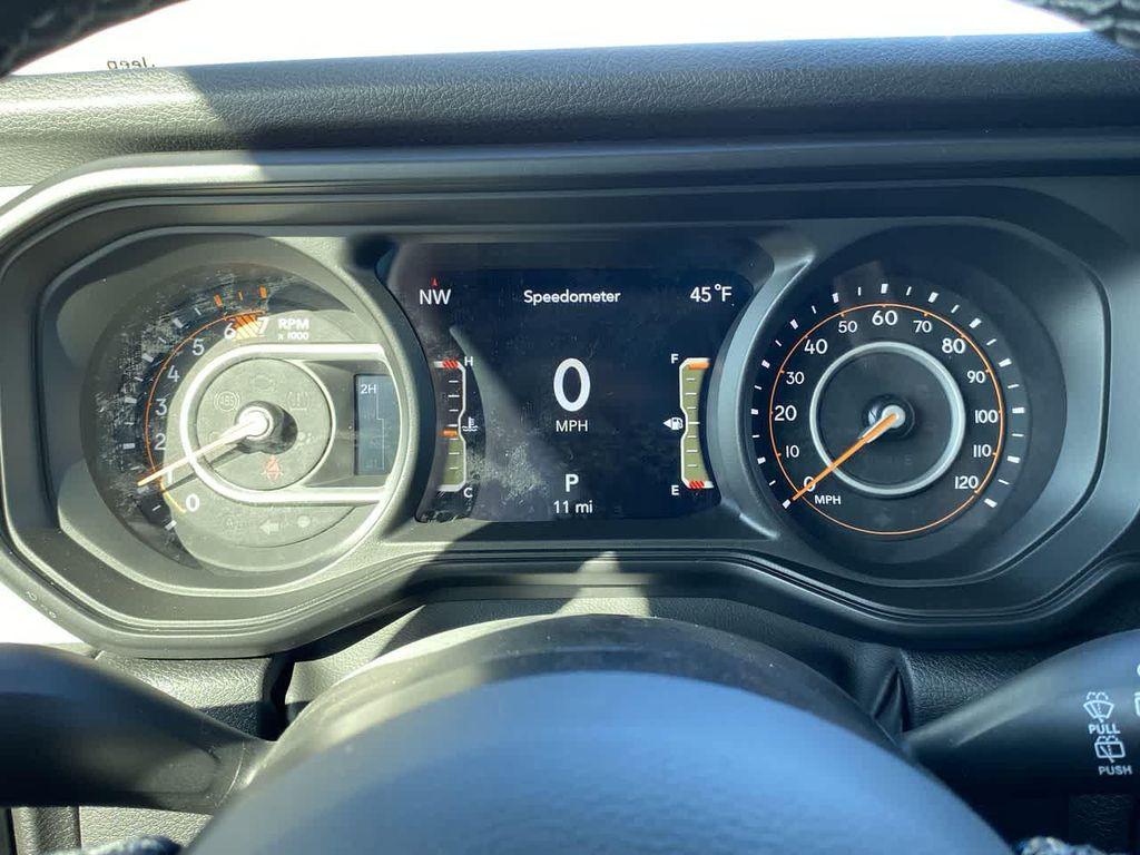 new 2025 Jeep Wrangler car, priced at $42,931