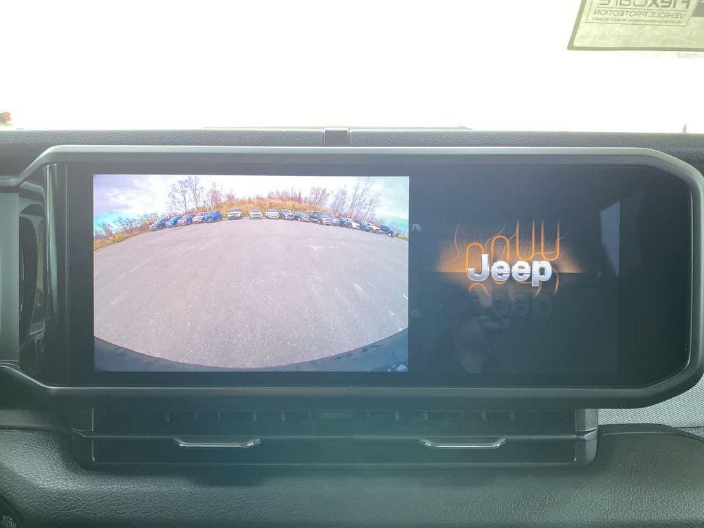 new 2025 Jeep Wrangler car, priced at $53,077