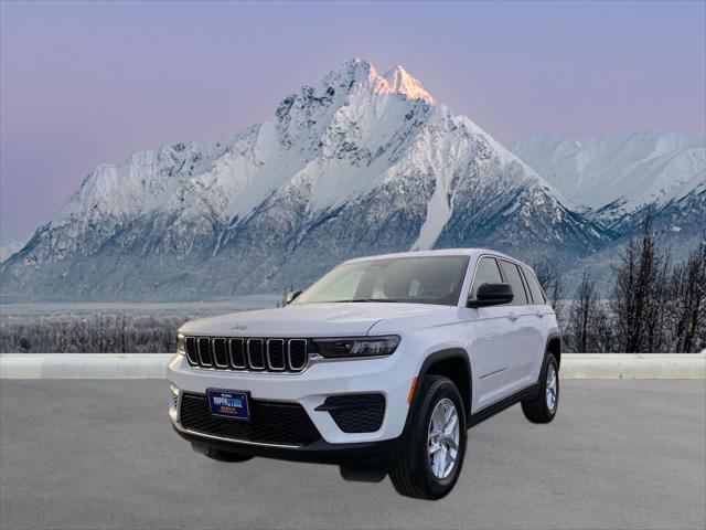 new 2025 Jeep Grand Cherokee car, priced at $42,075