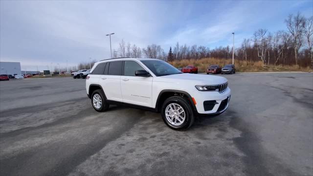 new 2025 Jeep Grand Cherokee car, priced at $42,575