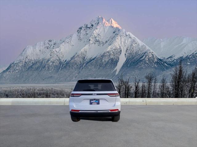 new 2025 Jeep Grand Cherokee car, priced at $42,075