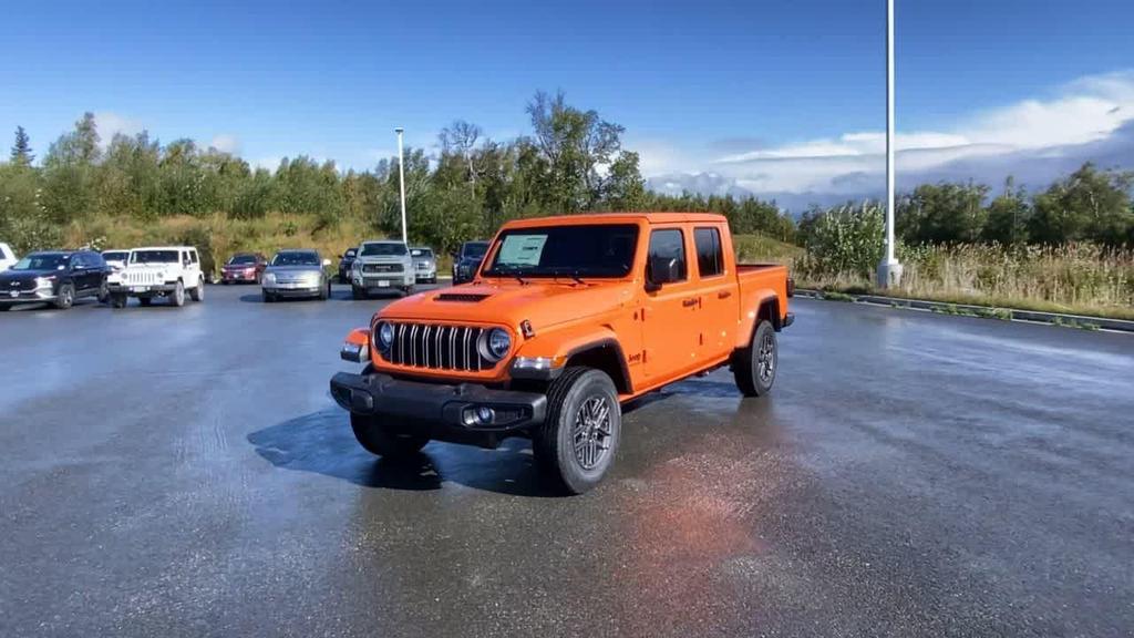 new 2025 Jeep Gladiator car, priced at $46,584