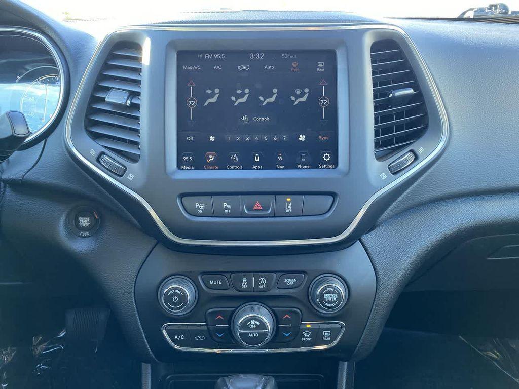 used 2023 Jeep Cherokee car, priced at $24,990