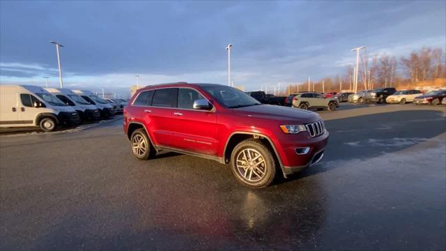 used 2022 Jeep Grand Cherokee car, priced at $27,490