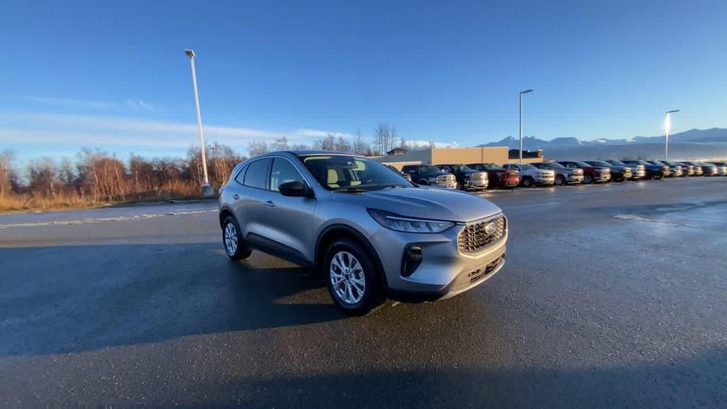 used 2023 Ford Escape car, priced at $25,990