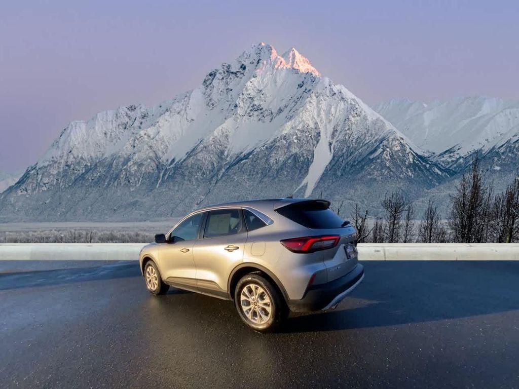 used 2023 Ford Escape car, priced at $25,990